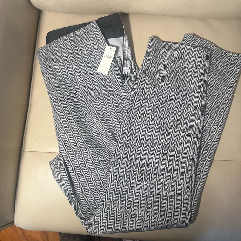 OLD NAVY CROPPED TROUSERS